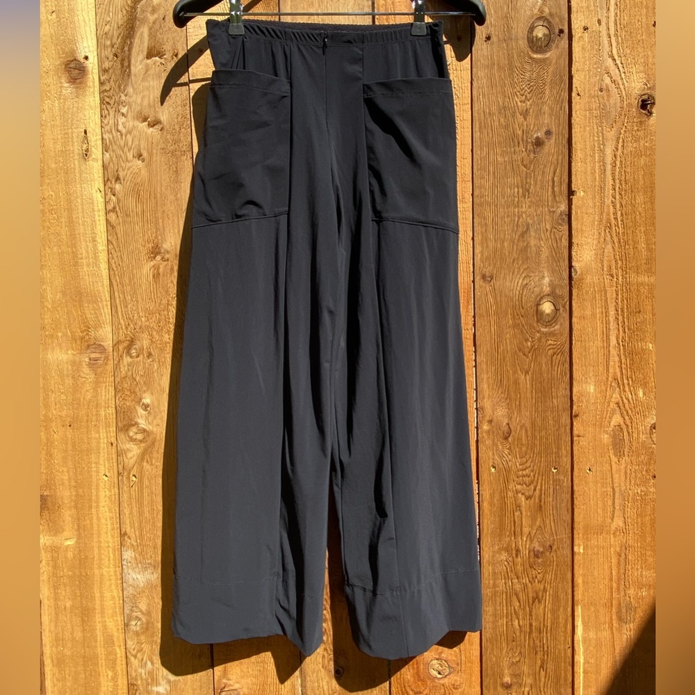 Porto size I pants. Black.
